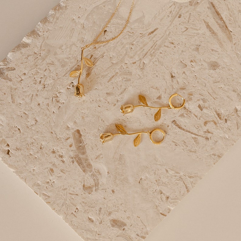 Dangling Rose Earrings