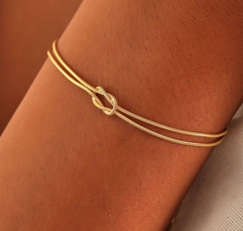 14k Gold filled Knot Bracelet with Snake Chain