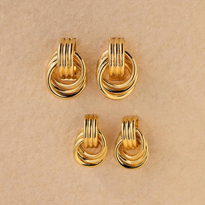 Double Hoop Studs Earrings