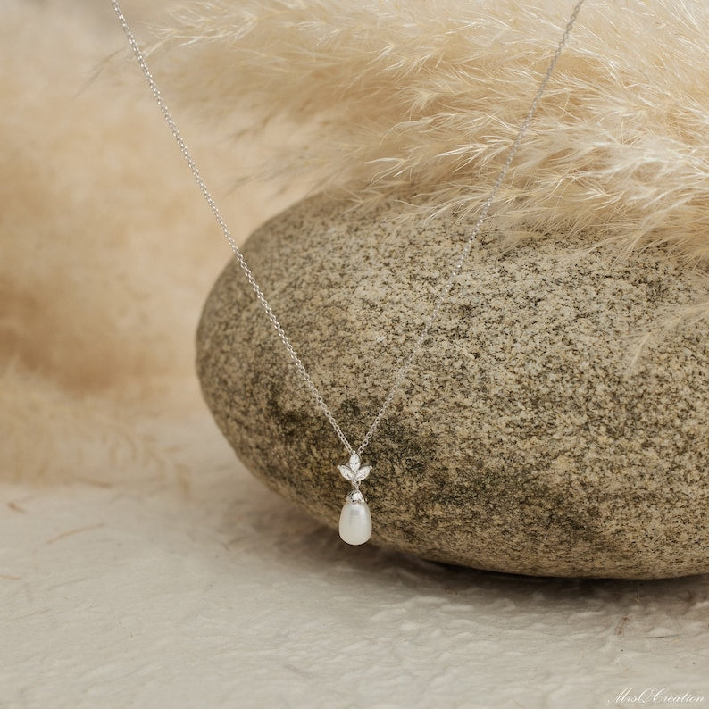 Sterling Silver Freshwater Pearl Diamond Necklace