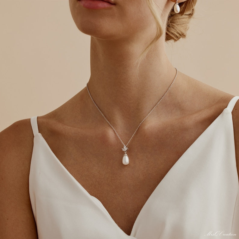 Sterling Silver Freshwater Pearl Diamond Necklace