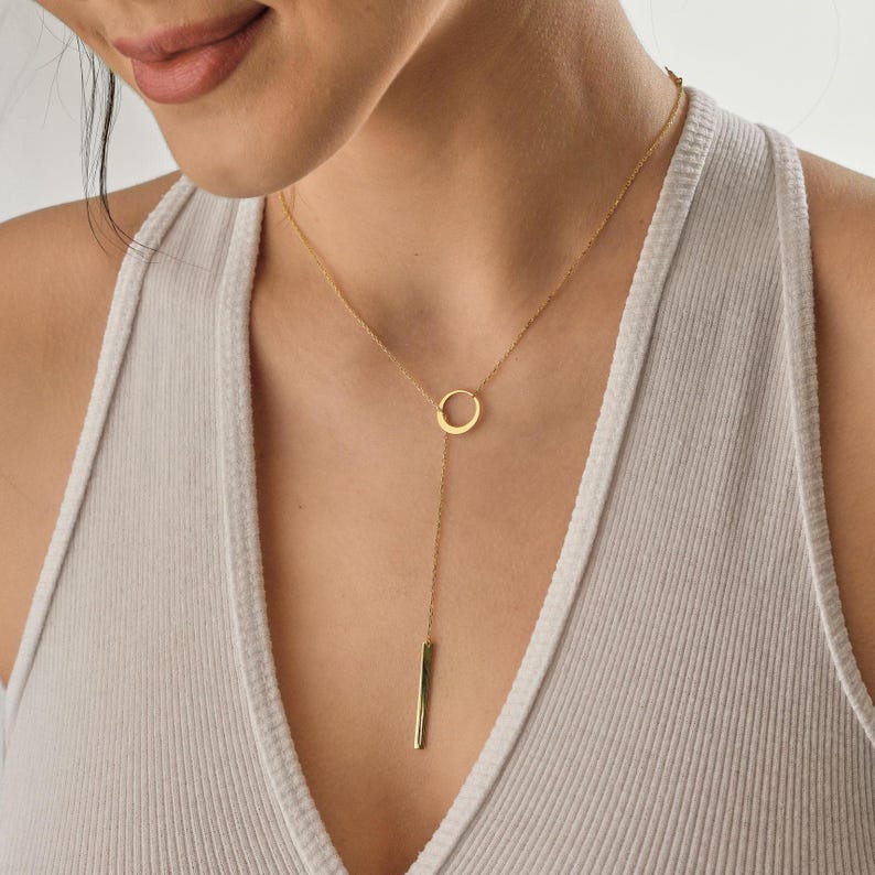 Dainty Gold Circle and Bar Lariat Necklace