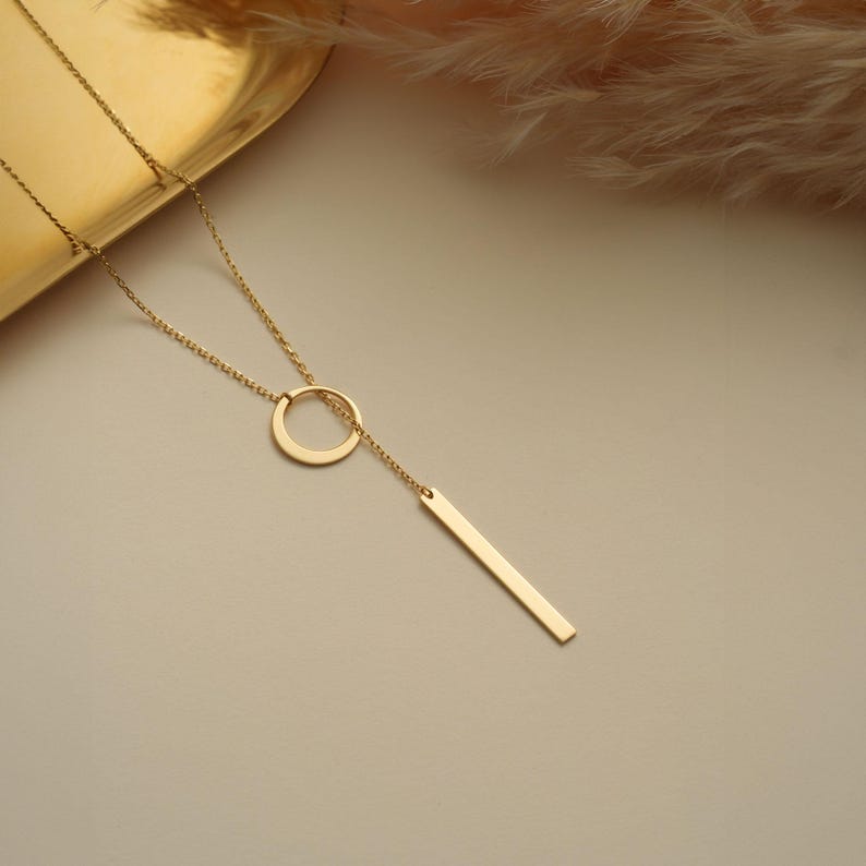 Dainty Gold Circle and Bar Lariat Necklace
