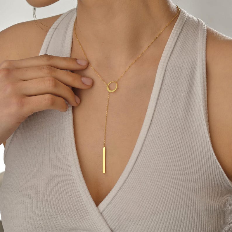 Dainty Gold Circle and Bar Lariat Necklace